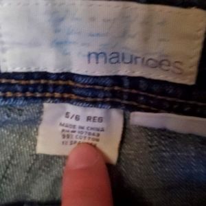 Maurices jeans